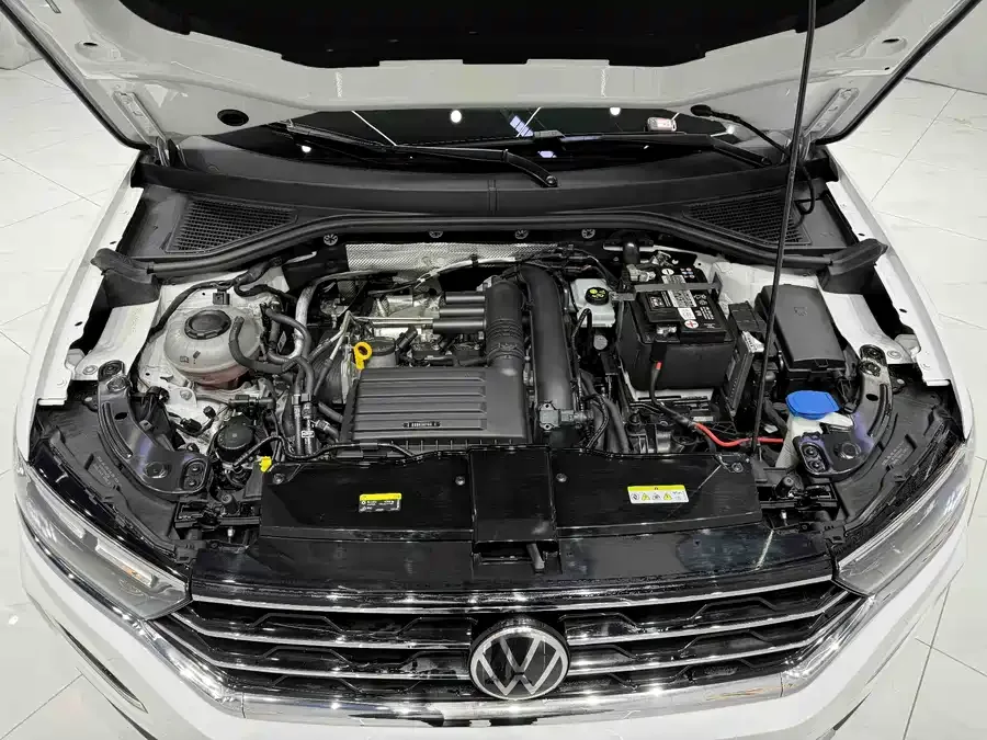 Volkswagen T-ROC T-ROC 2022 280TSI DSG 2WD Comfort PLUS 2022 — миниатюра 5