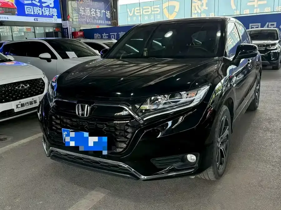Honda UR-V 2020 240TURBO 2WD Joy Edition 2023 — фото 1, купить с доставкой в Москву