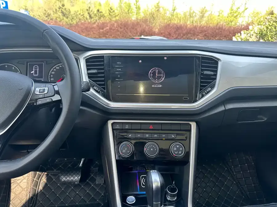 Volkswagen T-ROC T-ROC 2022 280TSI DSG 2WD Elite PLUS 2023 — миниатюра 4