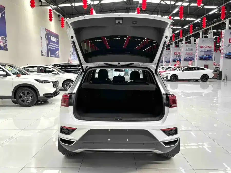 Volkswagen T-ROC T-ROC 2021 280TSI DSG 2WD Comfort Smart Edition 2022 — миниатюра 4