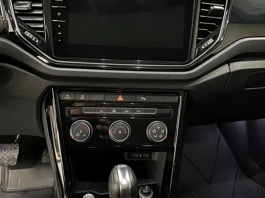 Volkswagen T-ROC T-ROC 2022 280TSI DSG 2WD Comfort PLUS 2023 — миниатюра 5