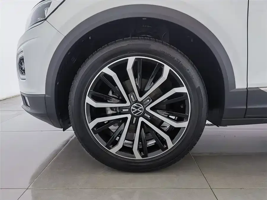 Volkswagen T-ROC T-ROC 2022 280TSI DSG 2WD Comfort PLUS 2022 — миниатюра 5