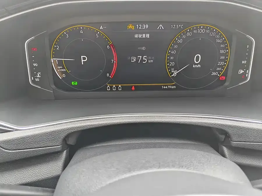 Volkswagen T-ROC T-ROC 2022 280TSI DSG 2WD Comfort PLUS 2022 — миниатюра 3