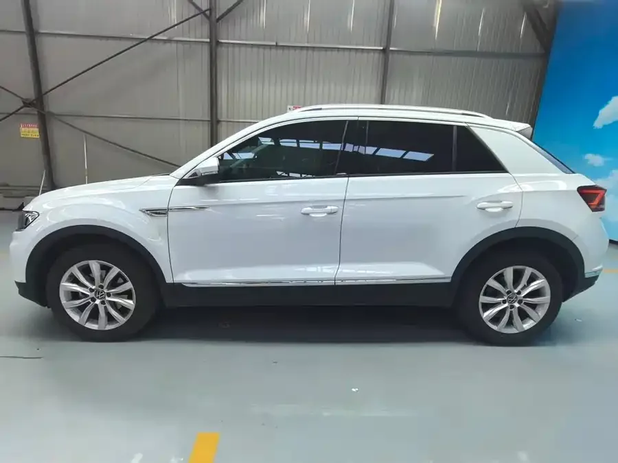 Volkswagen T-ROC T-ROC 2021 facelift 280TSI DSG two-wheel drive elite intelligent version 2022 — миниатюра 3