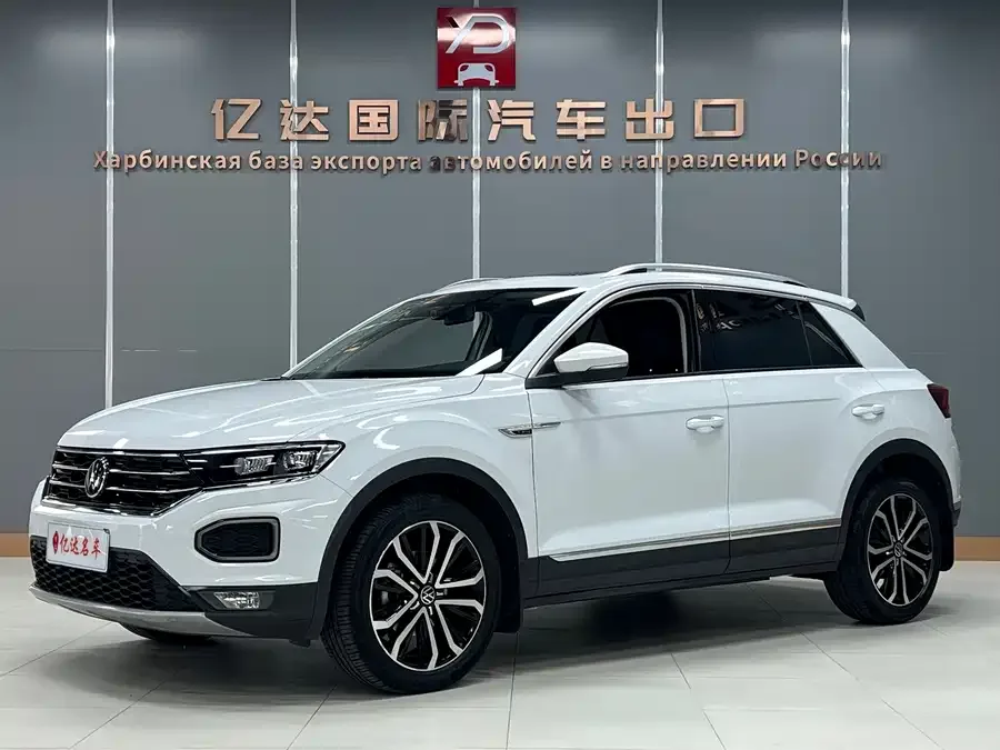 Volkswagen T-ROC T-ROC 2021 280TSI DSG 2WD Comfort Smart Edition 2022 — фото 1, купить с доставкой в Москву
