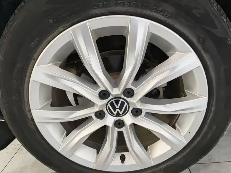 Volkswagen T-ROC T-ROC 2022 280TSI DSG 2WD Elite PLUS 2022 — миниатюра 3