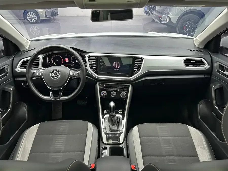 Volkswagen T-ROC T-ROC 2022 280TSI DSG 2WD Elite PLUS 2022 — миниатюра 5
