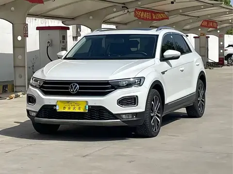 Volkswagen T-Roc 2023 купить в Москве