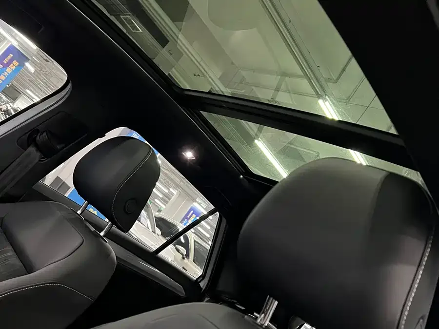 Volkswagen T-ROC T-ROC 2022 280TSI DSG 2WD R-Line Pro PLUS 2023 — миниатюра 4