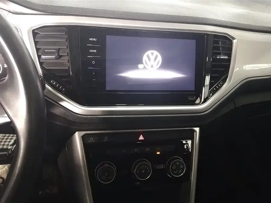 Volkswagen T-ROC T-ROC 2022 280TSI DSG 2WD Elite PLUS 2022 — миниатюра 4