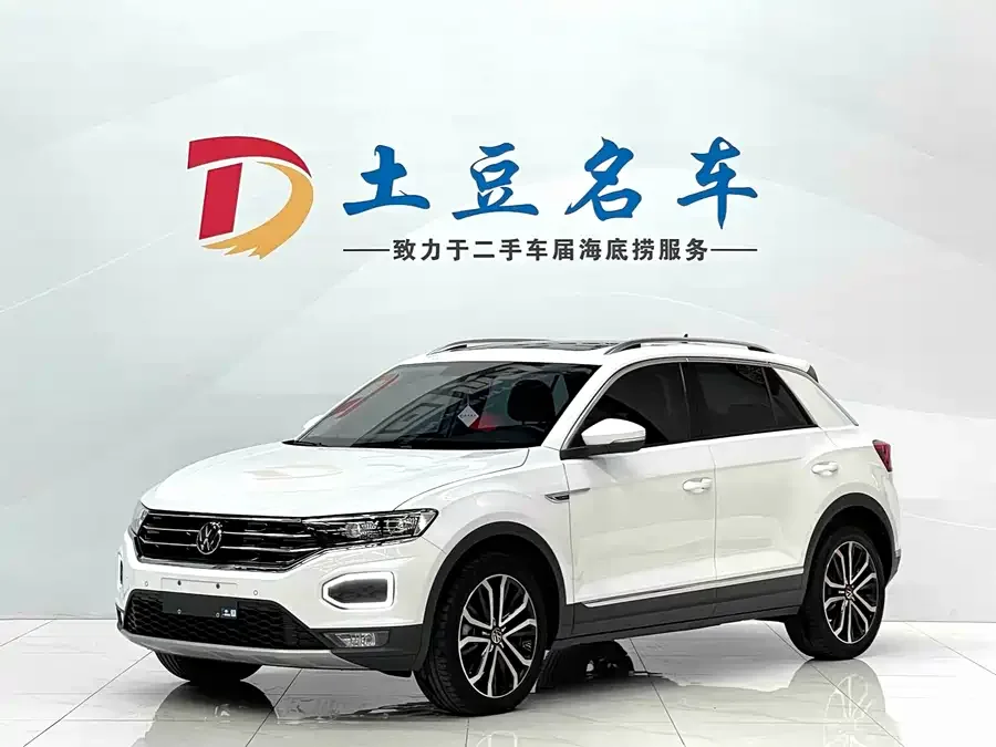 Volkswagen T-ROC T-ROC 2022 280TSI DSG 2WD Comfort PLUS 2022 — фото 1, купить с доставкой в Москву