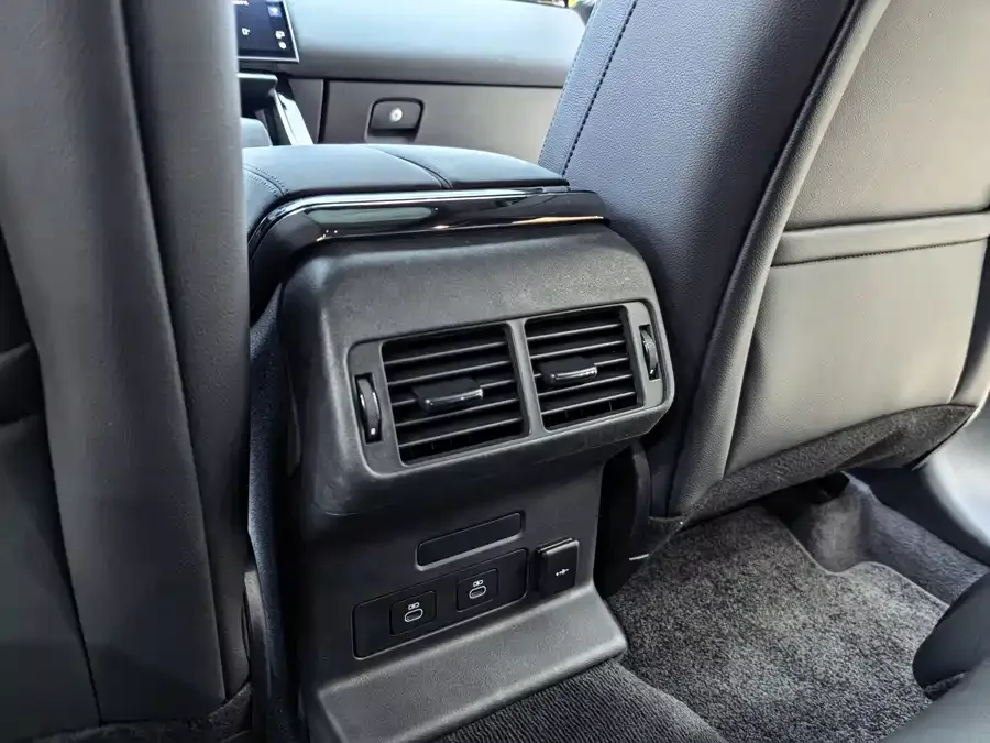 Land Rover Range Rover Velar Range Rover Velar 2025 S 2025 — миниатюра 3