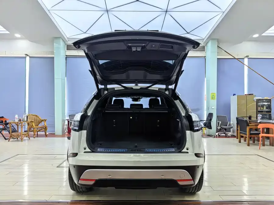 Land Rover Range Rover Velar Range Rover Velar 2025 S 2025 — миниатюра 4