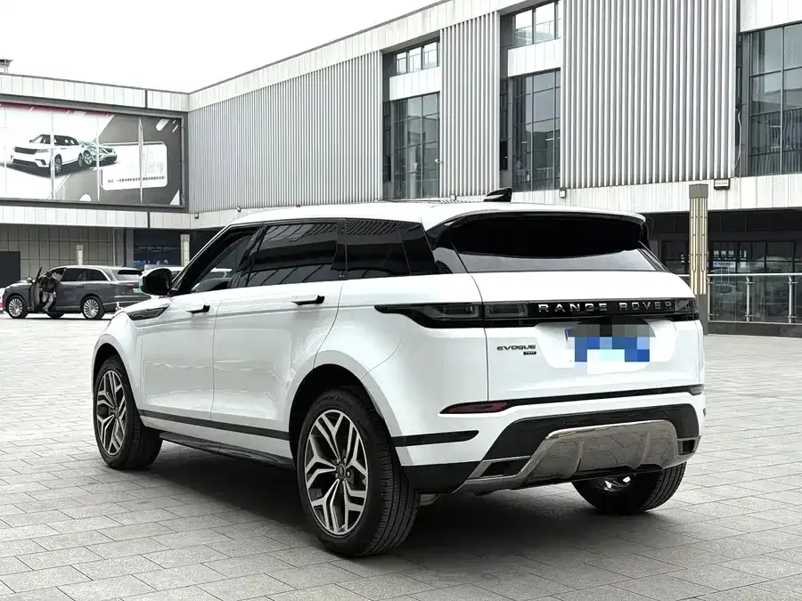 Land Rover Range Rover Aurora Range Rover Aurora 2023 Aurora L 249PS Luxury Edition 2023 — миниатюра 3