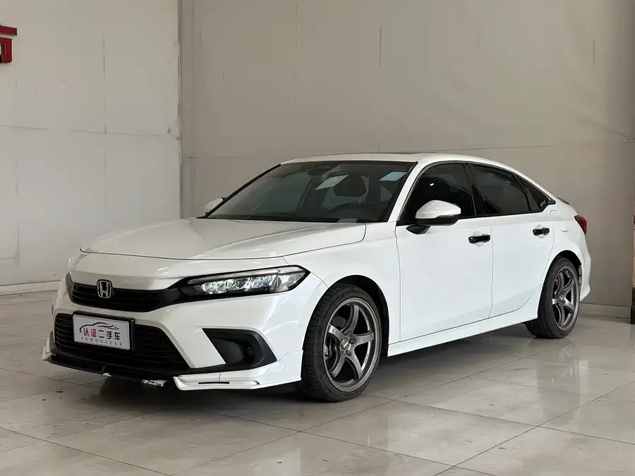 Honda CIVIC 2024