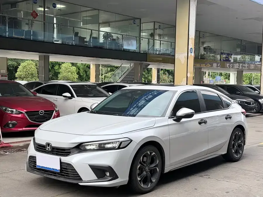 Honda Civic 2023 Civic HATCHBACK 2.0L e:HEV Extreme Edition 2025 — фото 1, купить с доставкой в Москву