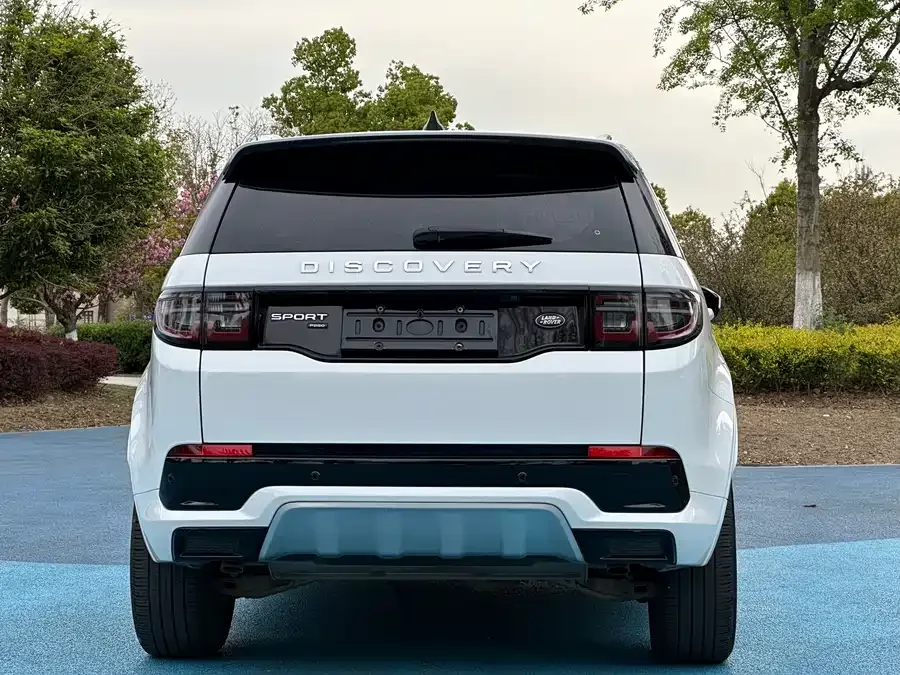 Land Rover Pre-owned Discovery Sports Discovery Sport 2022 facelift 249PS Metropolitan Edition 2023 — миниатюра 3
