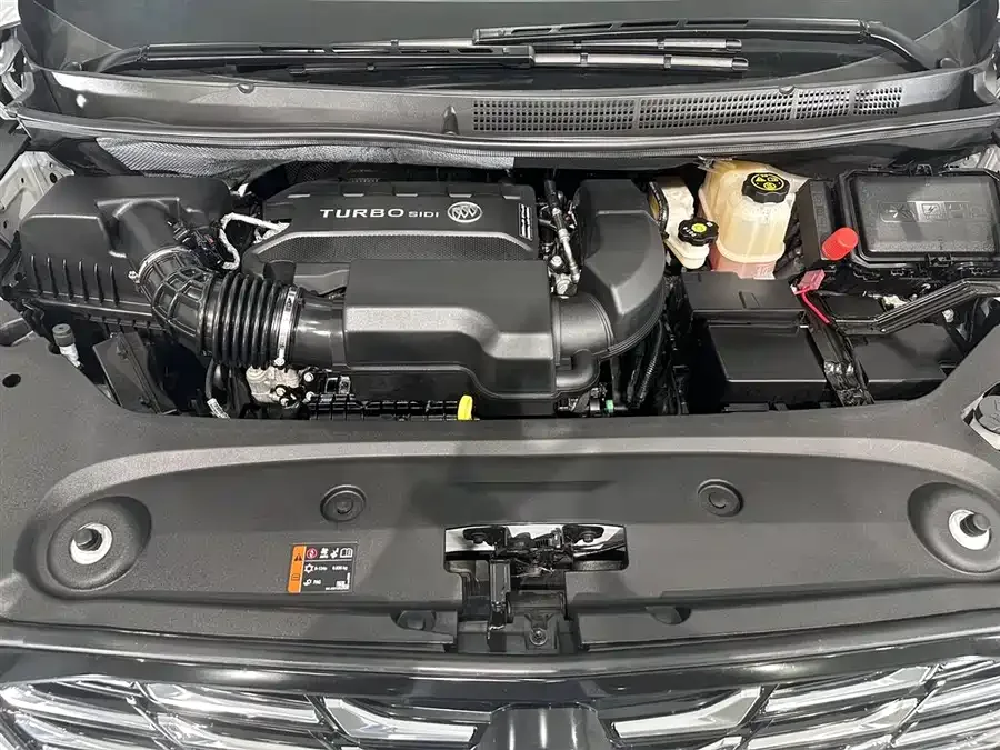 Buick GL8 2023 ES Lu Zun Comfort Edition 2022 — миниатюра 2