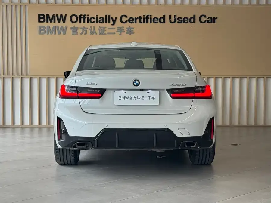 BMW 3 Series BMW 3 Series 2025 330Li M Sport Night Edition 2025 — миниатюра 4