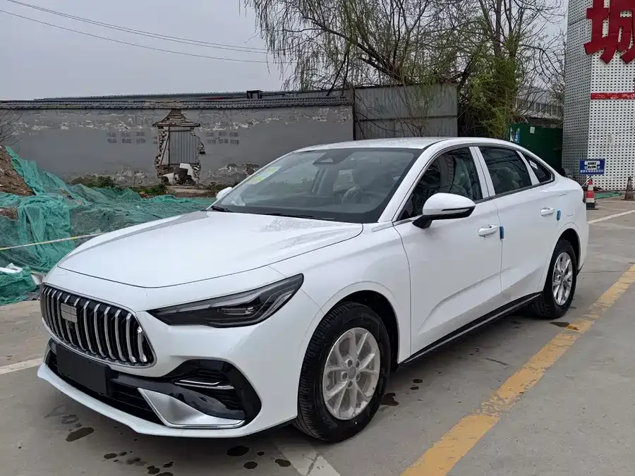 Geely Galaxy Star 6 Galaxy Star 6 2026 125km Long Range Edition 2026 — фото 1, купить с доставкой в Москву