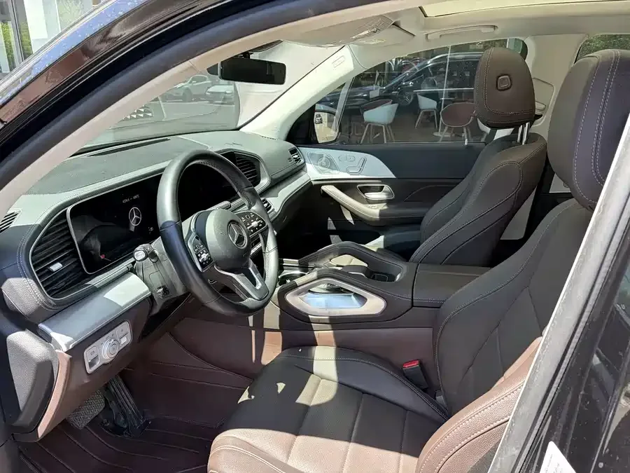 Mercedes-Benz GLE Mercedes-Benz GLE 2022 facelift GLE 450 4MATIC Fashion Edition 2023 — миниатюра 3