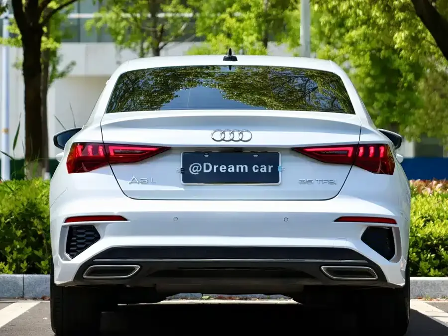Audi A3 2022 A3L Limousine 35 TFSI aggressive and sporty 2022 — миниатюра 2