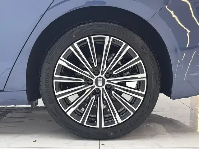 Geely Galaxy A7 Galaxy A7 2025 EM-i 150km Starship Edition 2025 — миниатюра 5