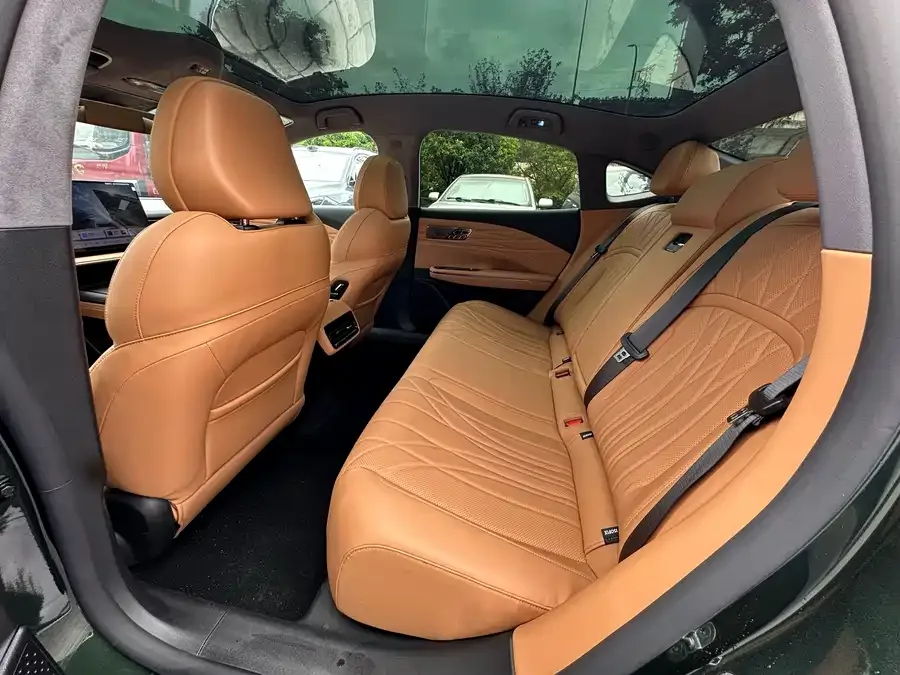 Geely Galaxy Star 8 Galaxy Star 8 2025 130km EM-P Starship Edition 2025 — миниатюра 3