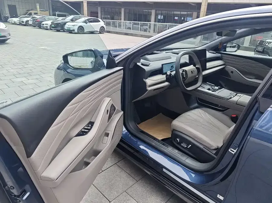 Geely Galaxy Star 8 Galaxy Star 8 2025 130km EM-P Starship Edition 2025 — миниатюра 5