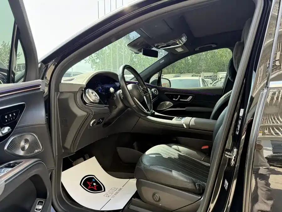 Mercedes-Benz EQS SUV Mercedes-Benz EQS SUV 2023 450 4MATIC Pioneer Edition 2023 — миниатюра 3