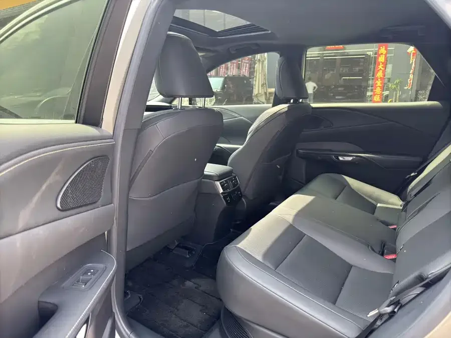 Lexus RX 2023 350h 2WD Enjoy Edition 2023 — миниатюра 2