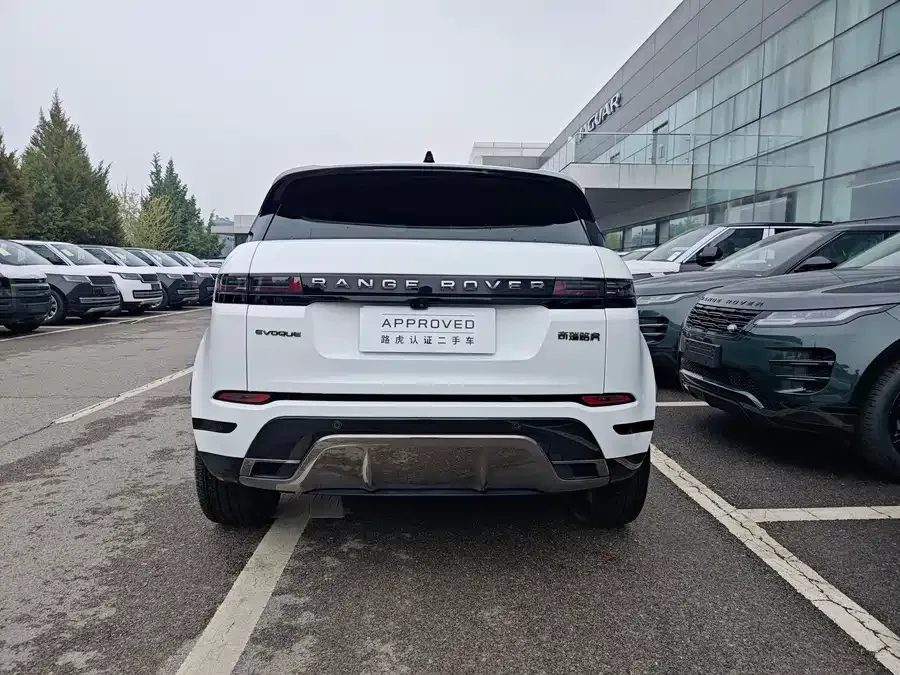 Land Rover Range Rover Aurora 2024 Range Rover Evoque L SE Yuguang Honor Edition 2024 — миниатюра 2