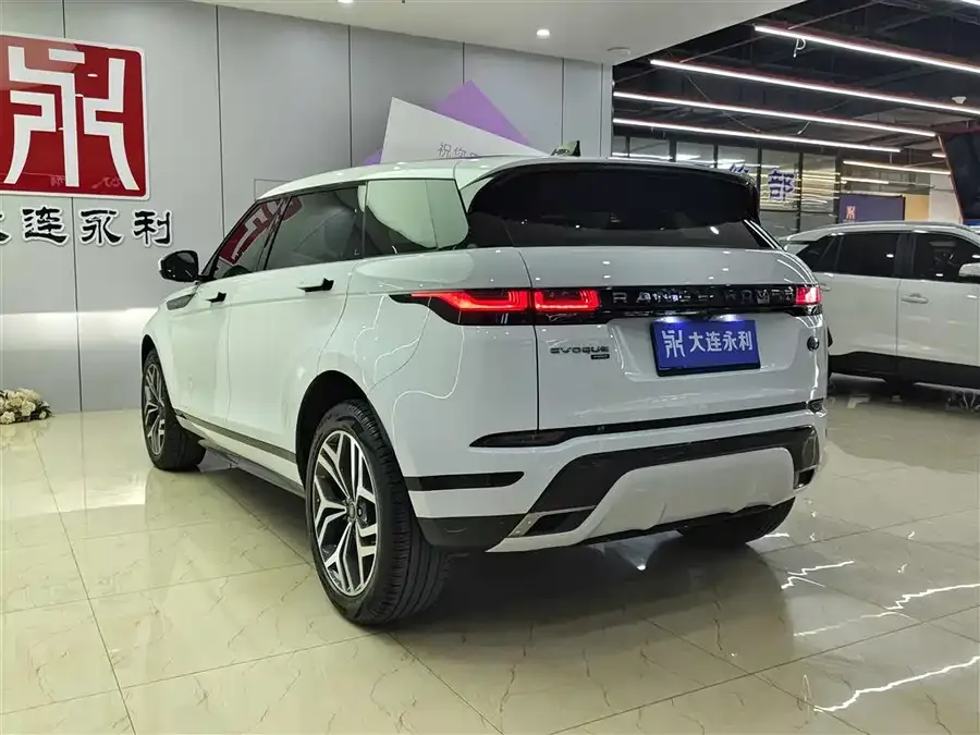 Land Rover Range Rover Aurora Range Rover Evoque 2021 Evoque L 249PS R-Dynamic S Performance Edition 2022 — миниатюра 2