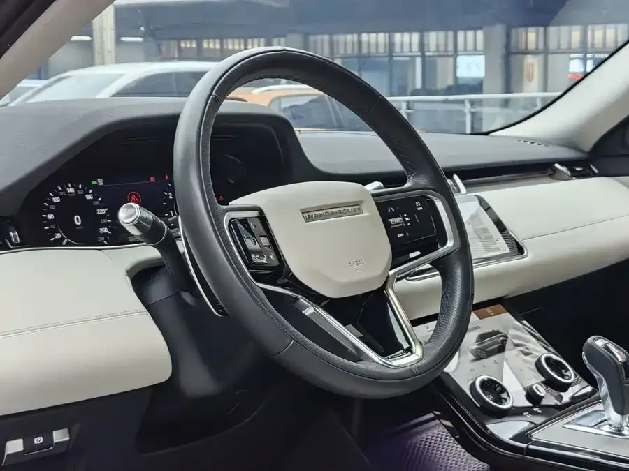 Land Rover Range Rover Aurora Range Rover Aurora 2021 Aurora L 249PS R-Dynamic SE Luxury Edition 2023 — миниатюра 4