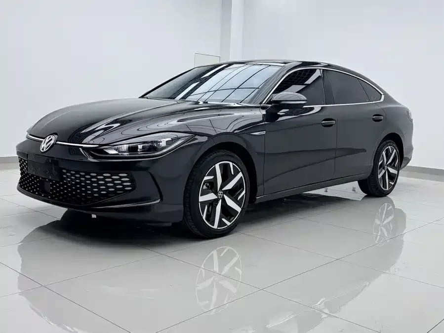 Volkswagen Lamando 2023 Lingdu Lingdu L 280TSI DSG Cool Edition 2023 — фото 1, купить с доставкой в Москву