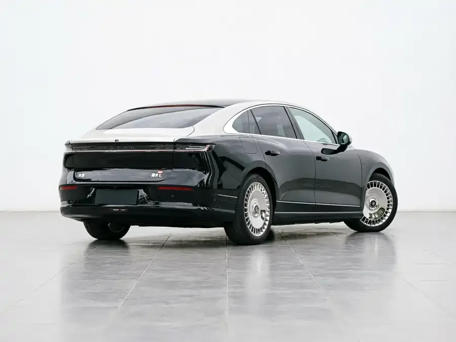 Voyah Chasing Light L Voyah Chasing Light L 2026 AWD Ultra 2025 — миниатюра 2