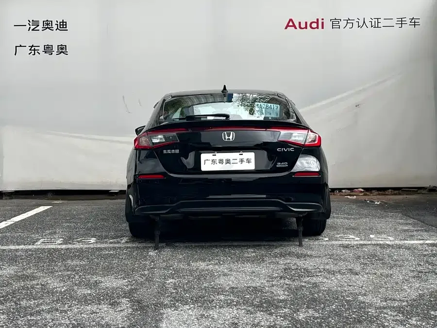 Honda Civic 2023 Civic HATCHBACK 240TURBO CVT Extreme Edition 2023 — миниатюра 2