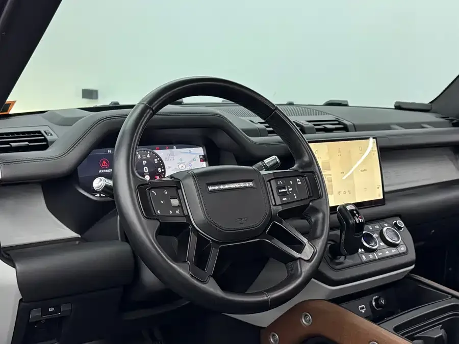 Land Rover guard Land Rover Defender 2022 90 2.0T P300 X-DYNAMIC HSE 2022 — миниатюра 2
