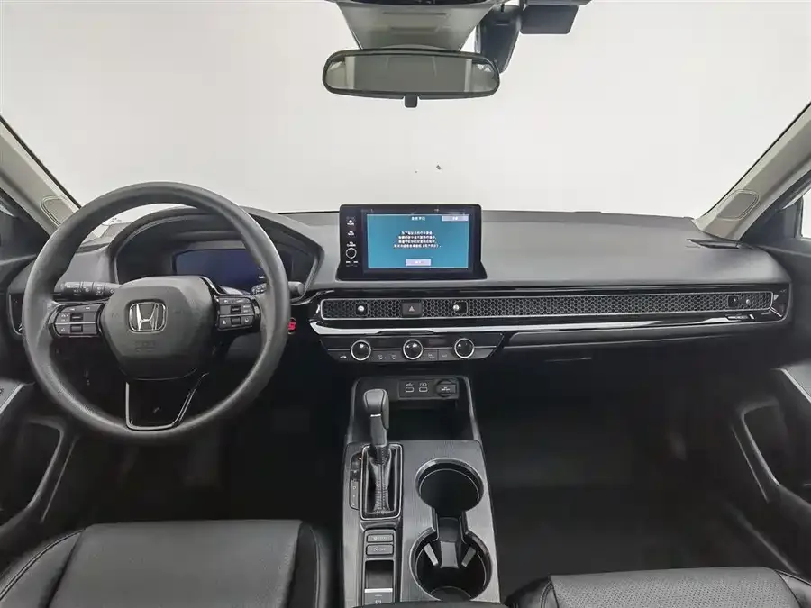 Honda Civic 2023 Civic 240TURBO CVT Power Edition 2023 — миниатюра 2