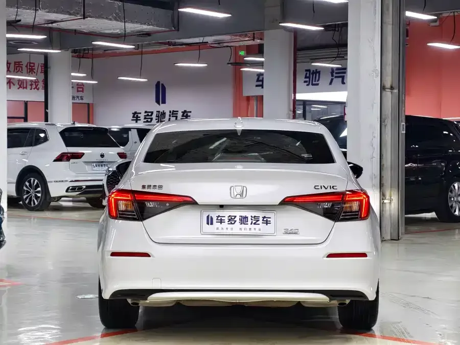 Honda CIVIC 2023 Civic 240TURBO CVT Power Edition 2023 — миниатюра 4
