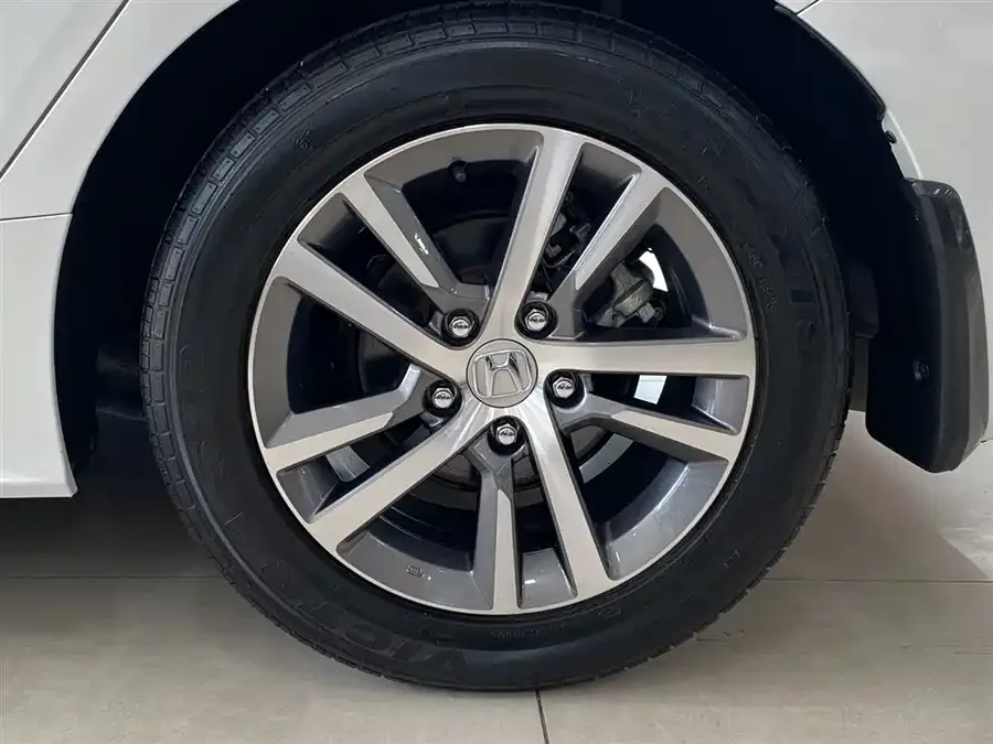 Honda Civic 2023 Civic 240TURBO CVT Power Edition 2023 — миниатюра 5