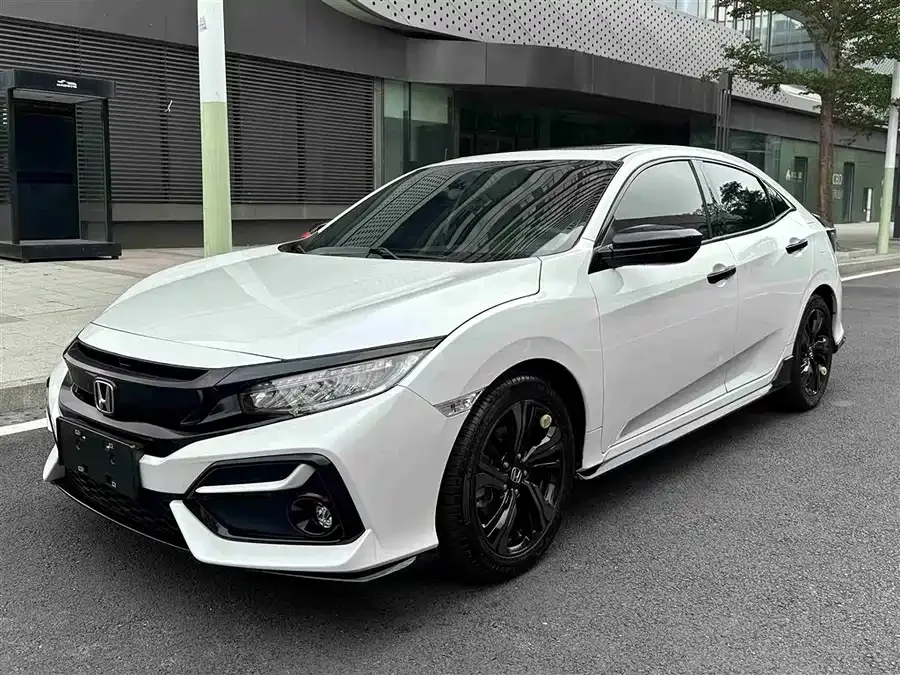 Honda Civic Civic 2021 HATCHBACK 220TURBO CVT Cool Control 2022 — фото 1, купить с доставкой в Москву