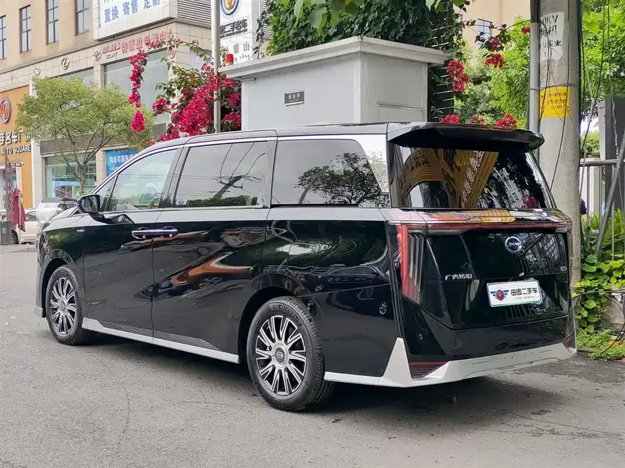 GAC Trumpchi E9 Trumpchi E9 2025 E9 Super Fast Charging Exclusive 2026 — миниатюра 4
