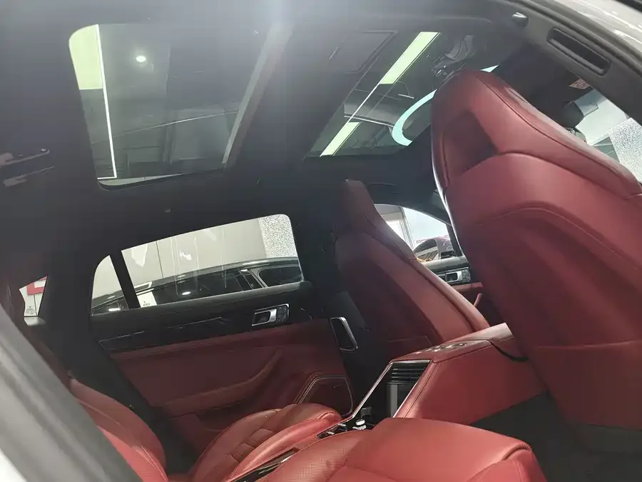 Porsche Panamera Panamera 2022 Panamera Executive Extended Platinum Edition 2.9T 2024 — миниатюра 4