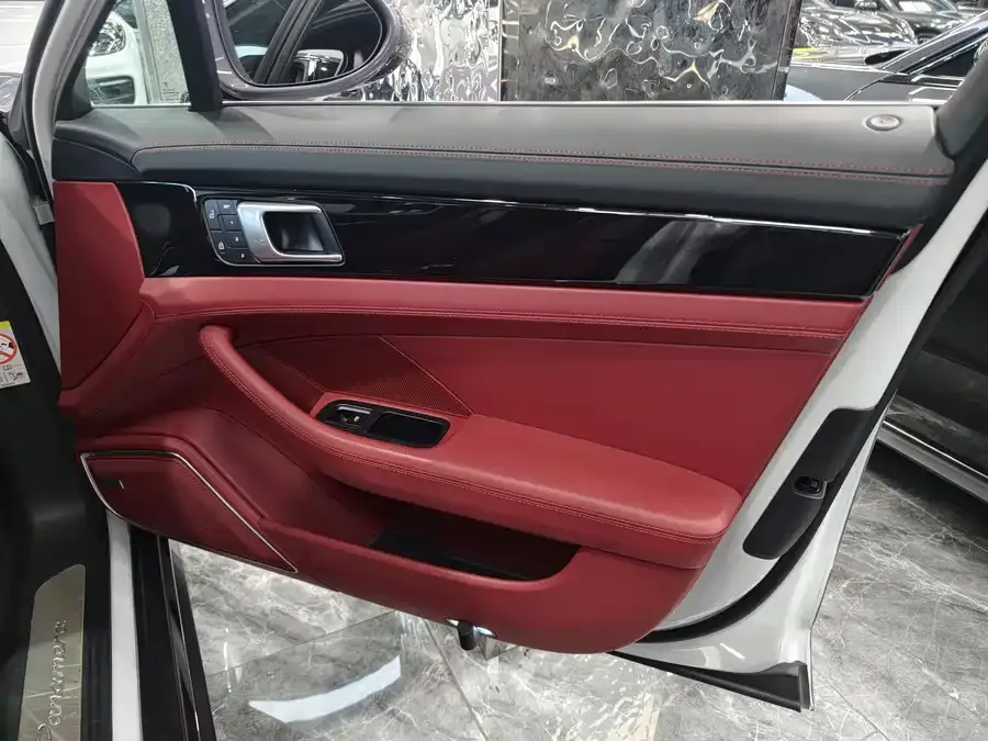 Porsche Panamera Panamera 2022 Panamera Executive Extended Platinum Edition 2.9T 2024 — миниатюра 5
