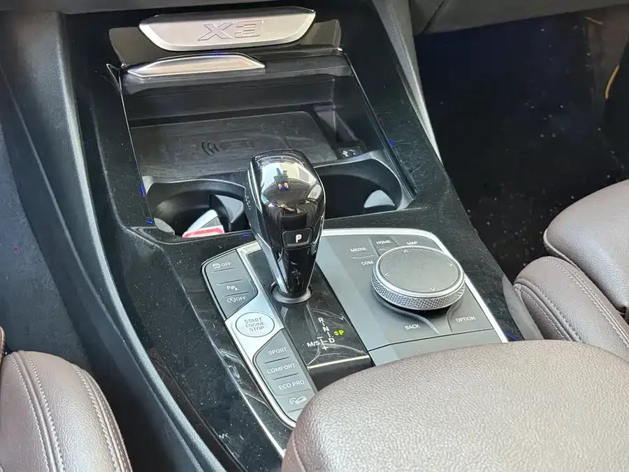 BMW X3 2022 xDrive30i Advanced M Night Package 2022 — миниатюра 4