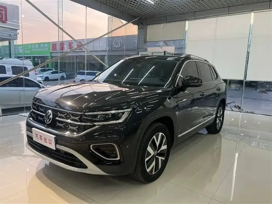 Volkswagen Tayron Tanyue 2023 280TSI 2WD Luxury Plus Advanced Edition 2023 — фото 1, купить с доставкой в Москву