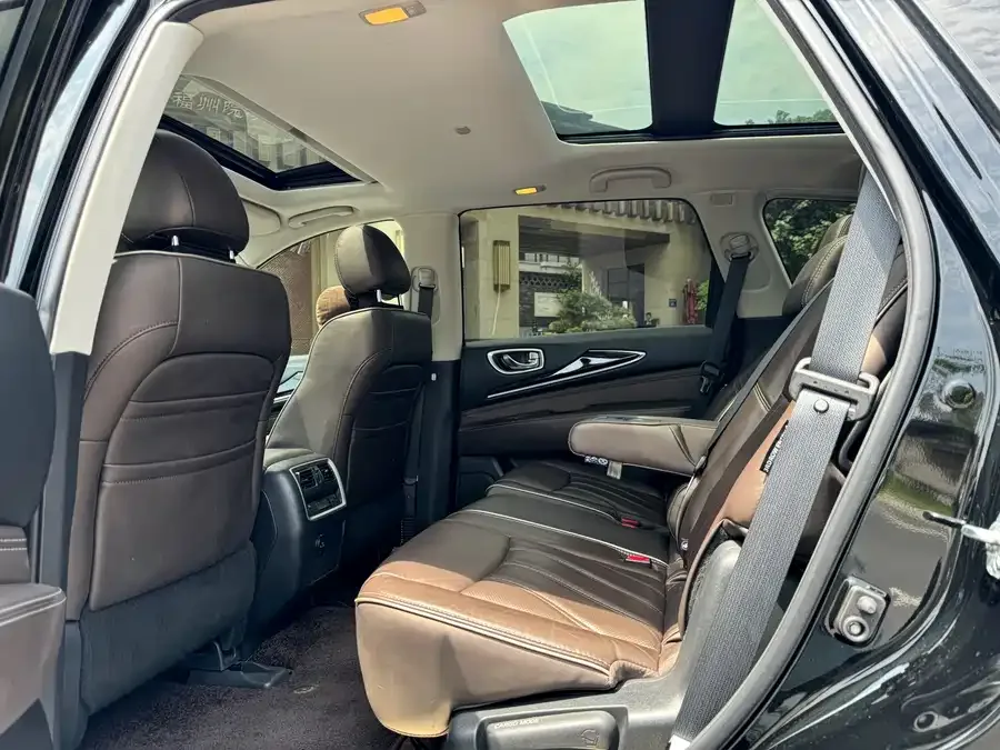 Infiniti QX60 2020 2.5 S/C Hybrid Two-wheel drive Excellent Edition 2022 — миниатюра 2