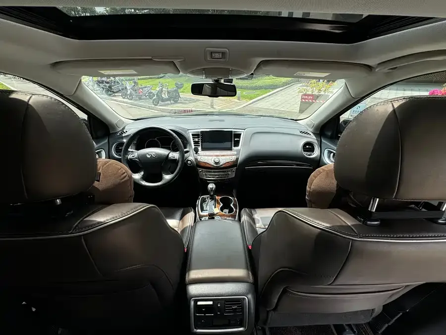 Infiniti QX60 2020 2.5 S/C Hybrid Two-wheel drive Excellent Edition 2022 — миниатюра 3