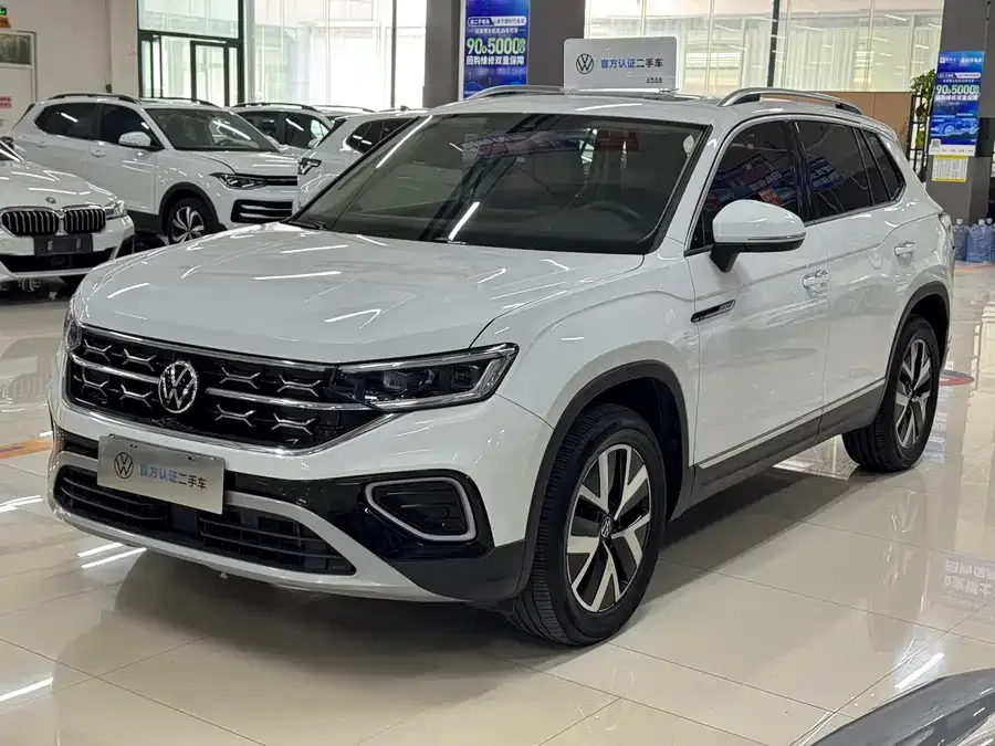 Volkswagen Tayron Tanyue 2023 280TSI 2WD Luxury Plus Advanced Edition 2022 — фото 1, купить с доставкой в Москву